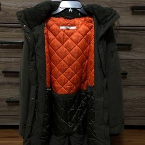 DKNY FAUX FUR LINED JACKET